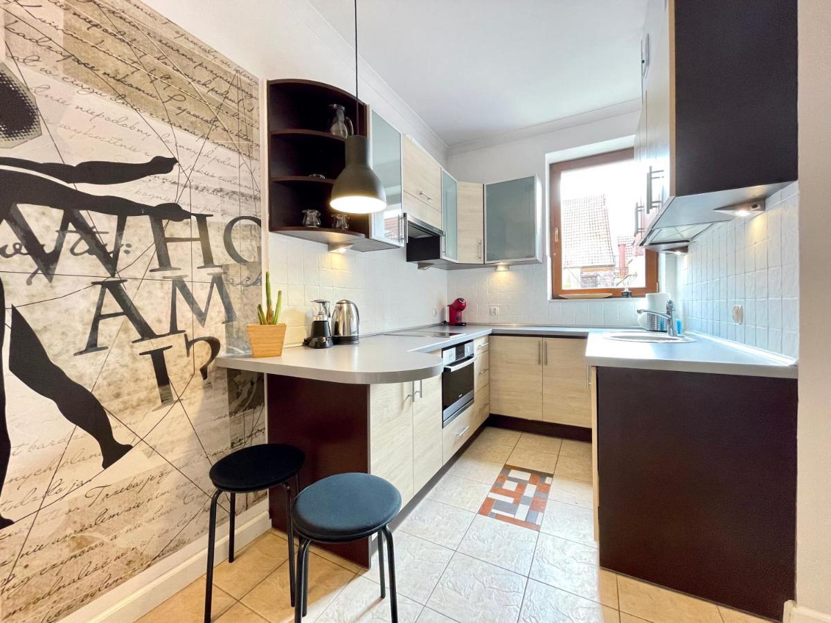 Two-Story Old Town Apartment Torun Bagian luar foto
