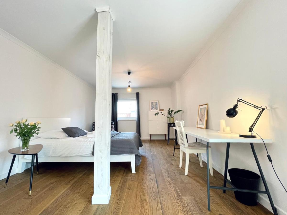Two-Story Old Town Apartment Torun Bagian luar foto